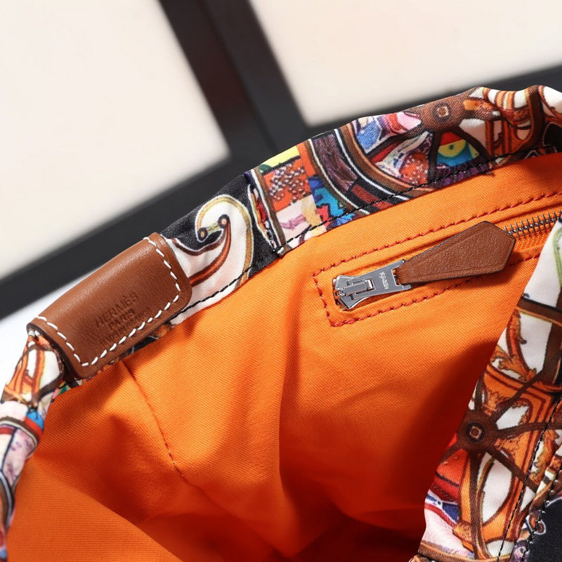 Luxurious Totes - Latest - 6727