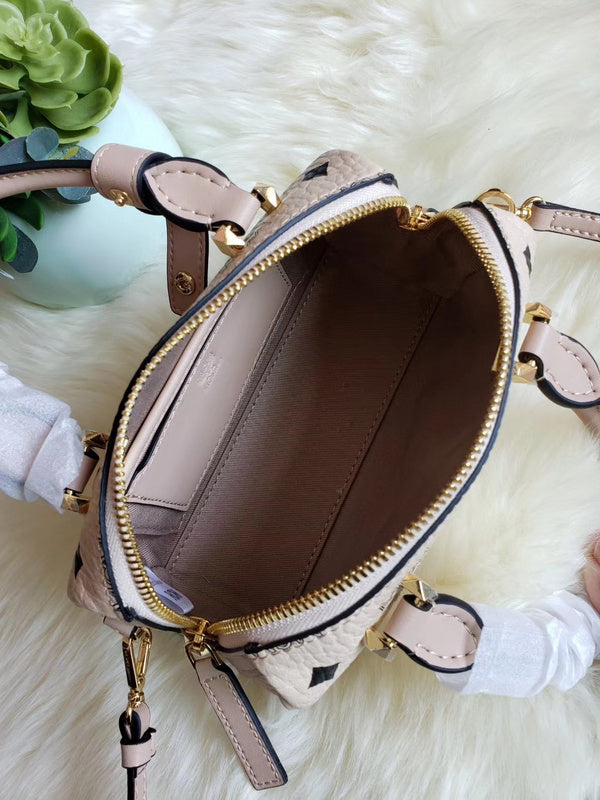 Luxurious Totes - Latest - 7884
