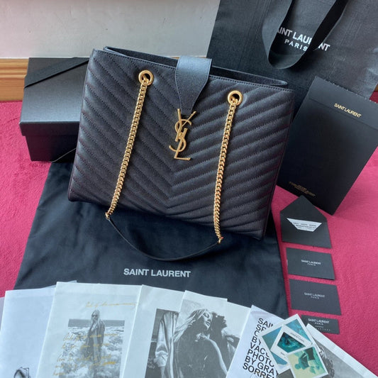 Luxurious Totes - Latest - 8910