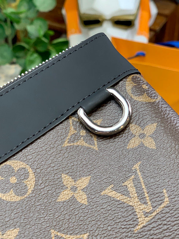 LOV - Luxurious Totes - 1514