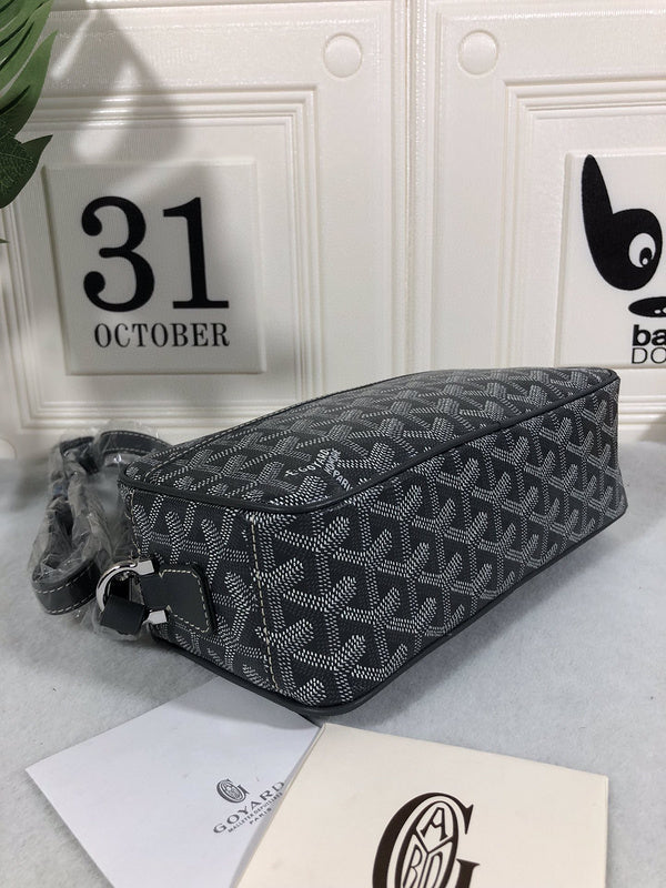 Lux-Totes - GOD Bags - 177
