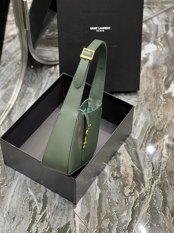 Luxurious Totes - Latest - 8122