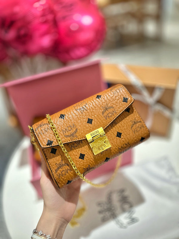 Luxurious Totes - CMM Bags - 033