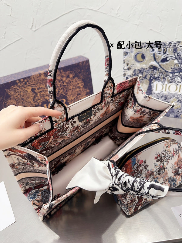 Luxurious Totes - DOR2 Bags - 210