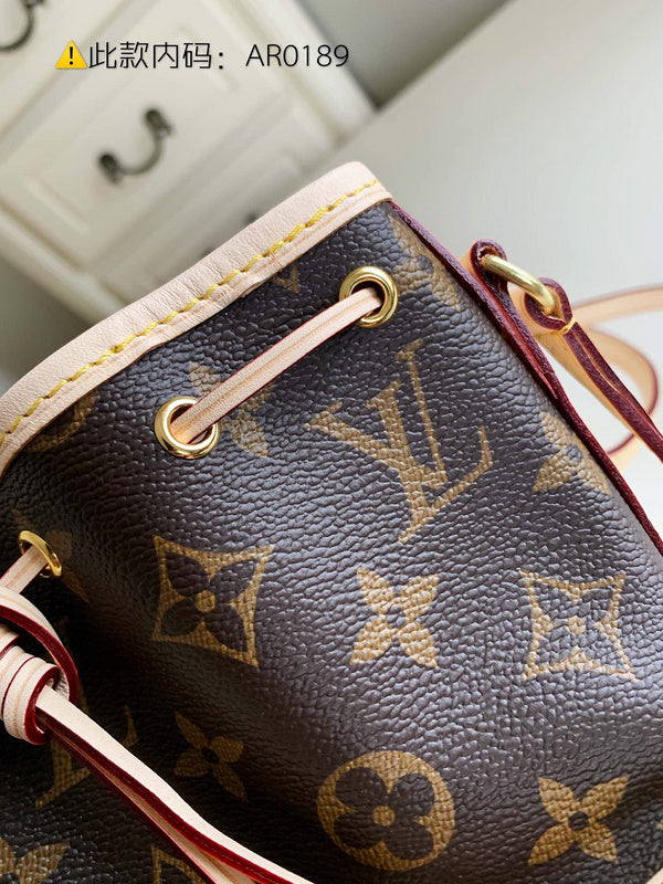 Luxurious Totes - Latest - 9758
