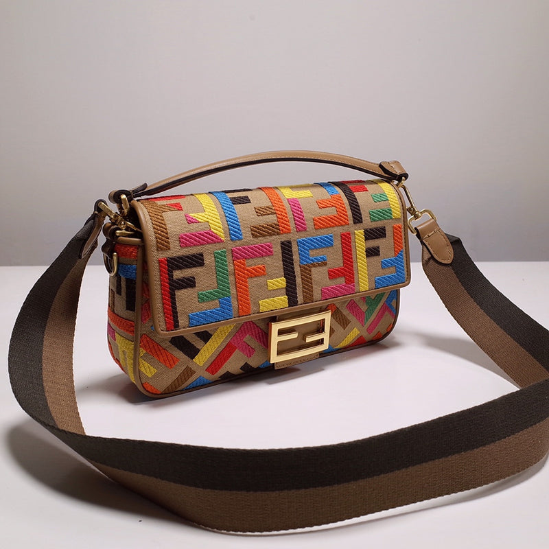 Luxurious Totes - Latest - 11422