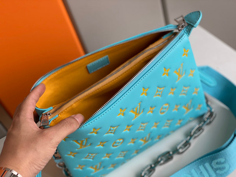 LOV - Luxurious Totes - 2409