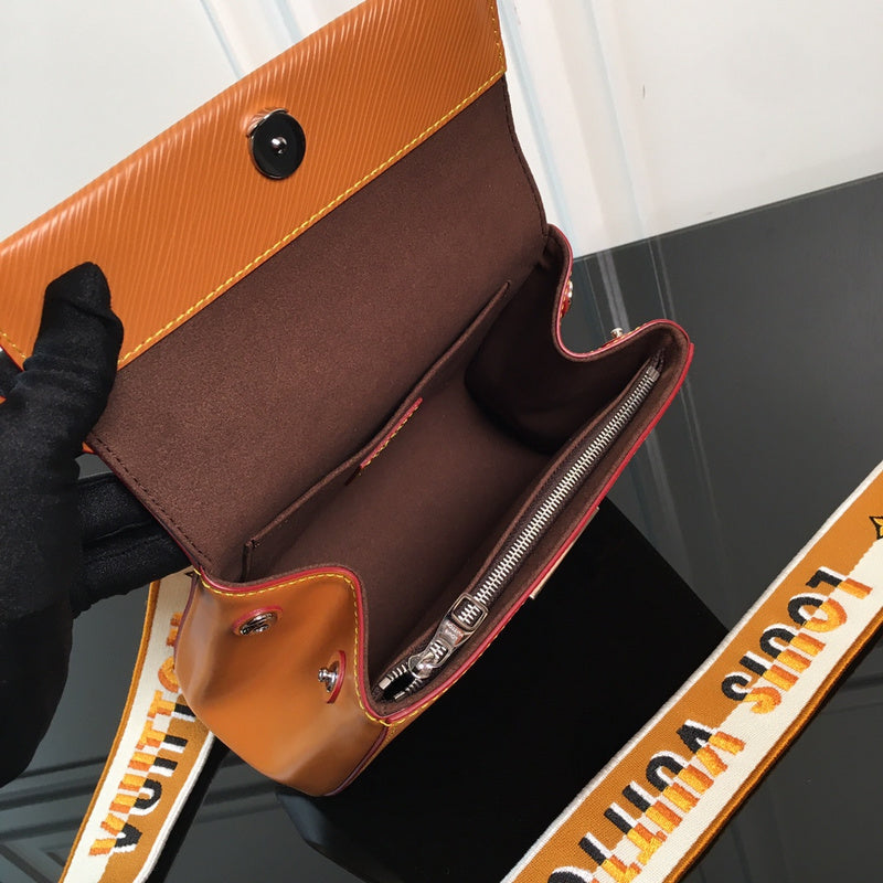 LOV - Luxurious Totes - 2099