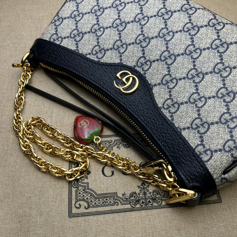 GUI - Luxurious Totes - 397