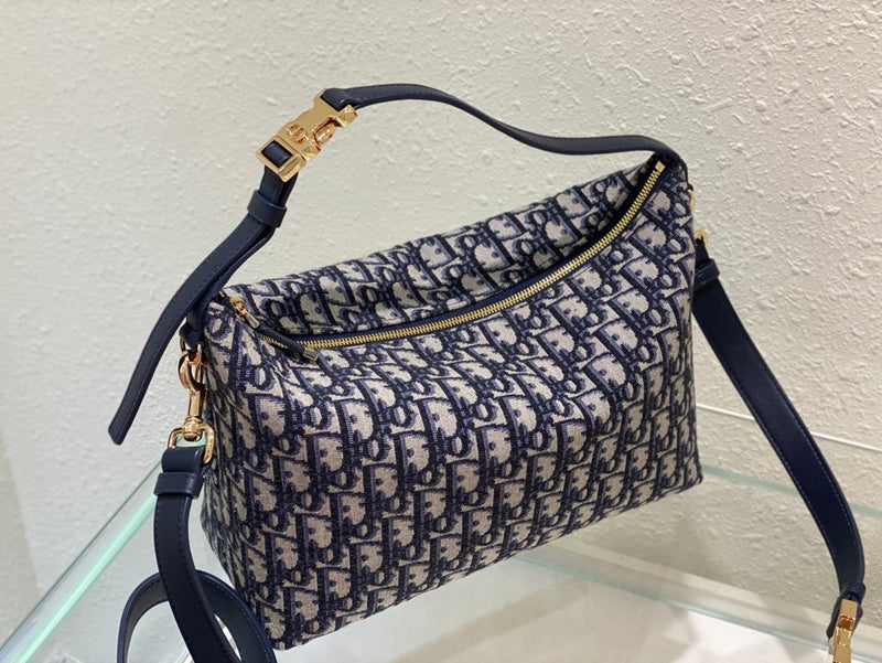 Luxurious Totes - Latest - 6412