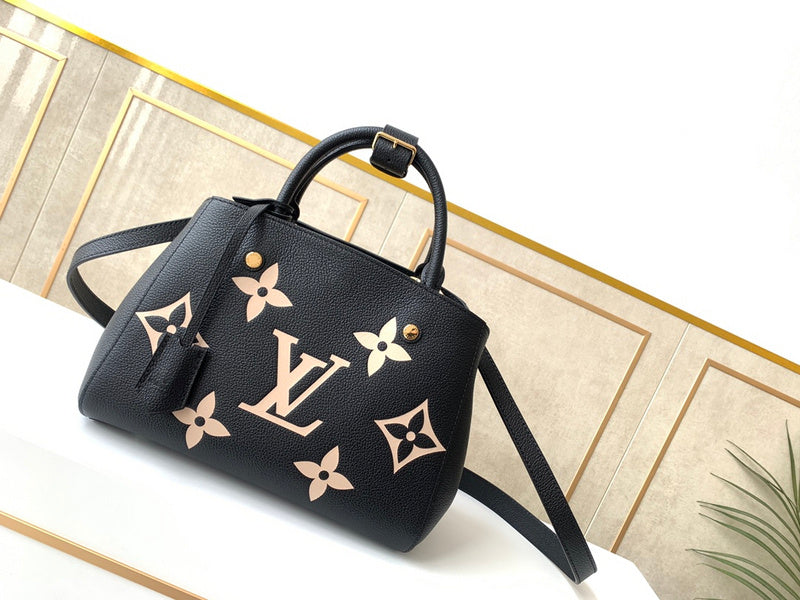 LOV - Luxurious Totes - 2430