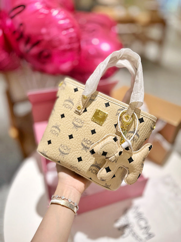 Luxurious Totes - CMM Bags - 031