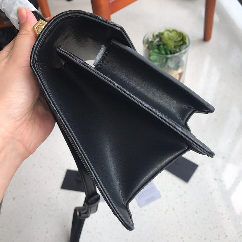 Luxurious Totes - Latest - 7862