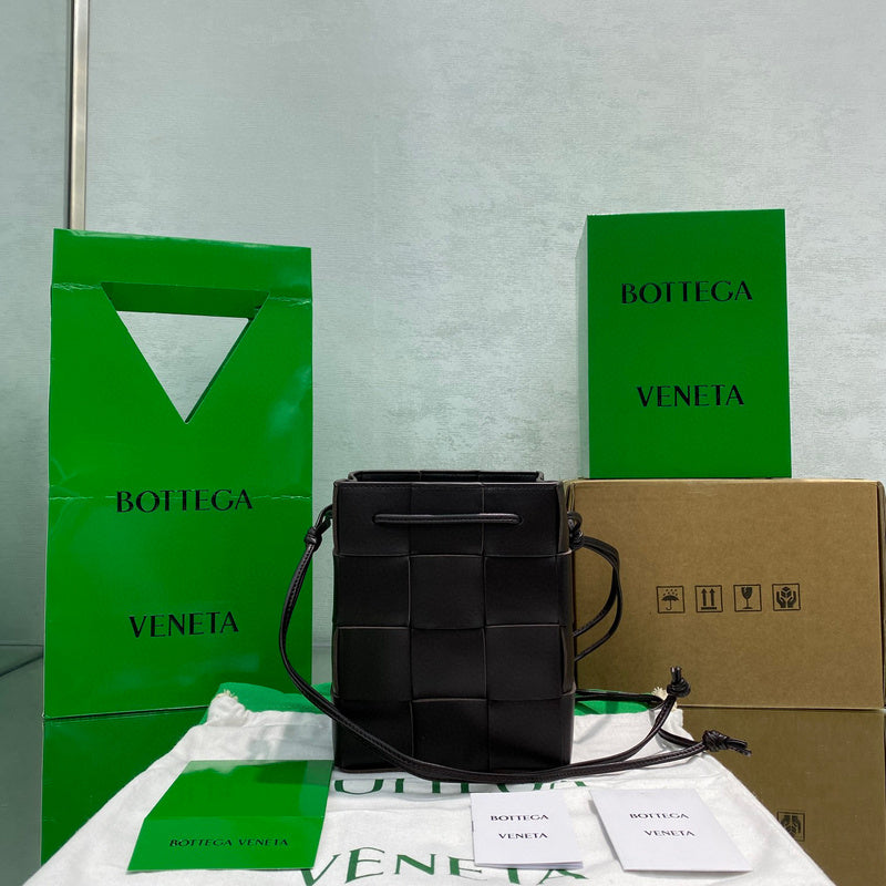 Luxurious-Totes - BV Bags - 1800