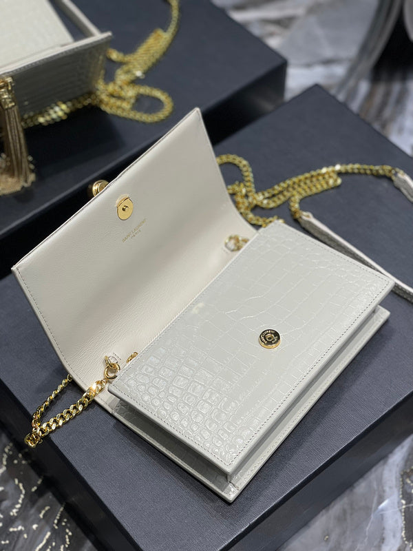 Luxurious Totes - Latest - 8676