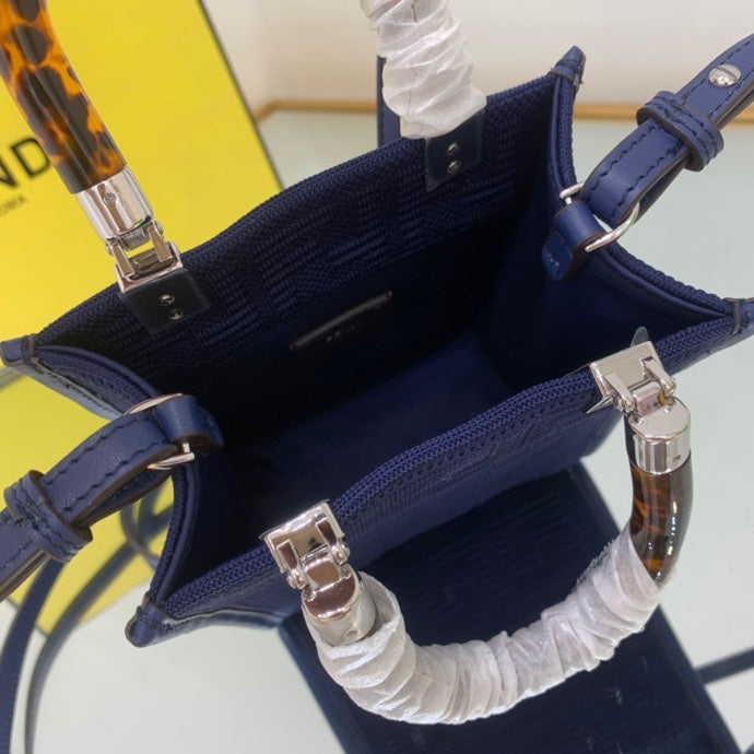 Luxurious Totes - Latest - 11434