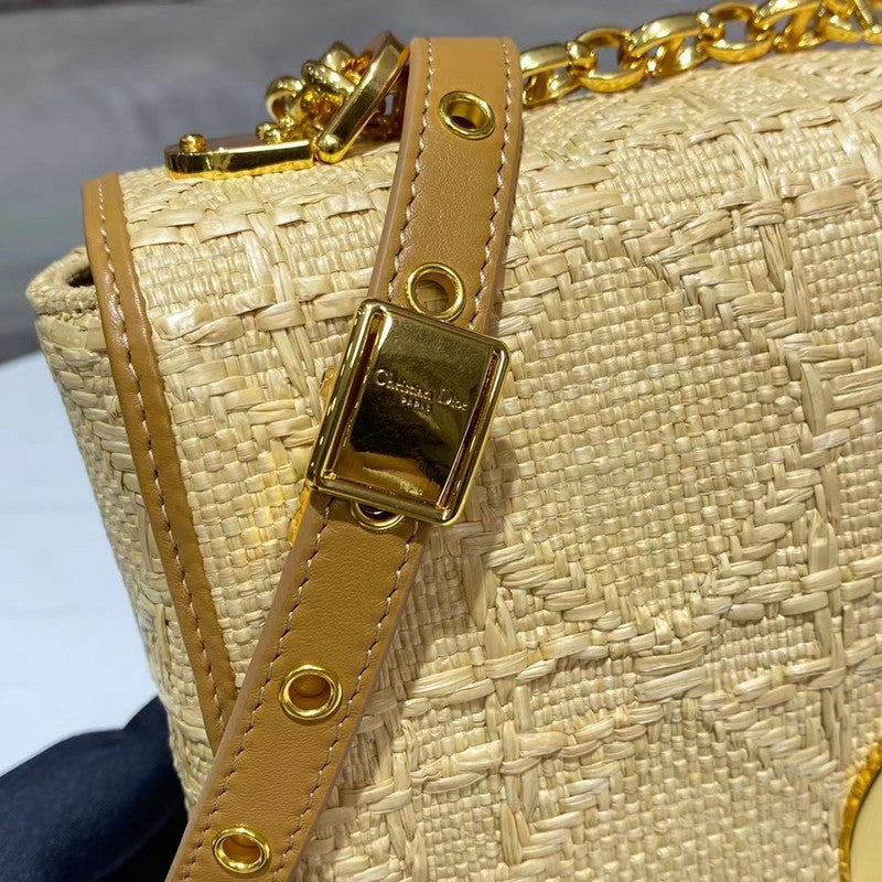 Luxurious Totes - Latest - 6360