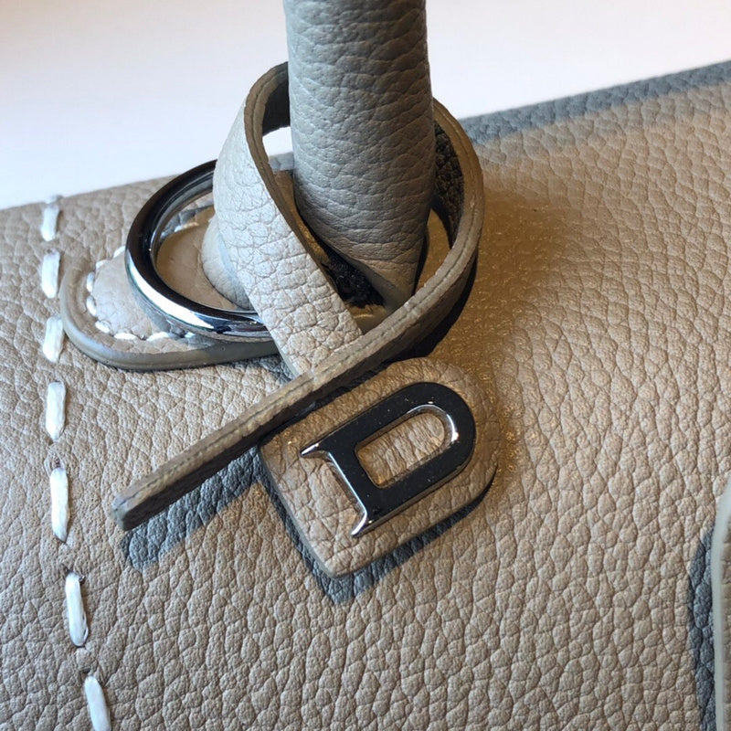 Luxurious Totes - Latest - 6167