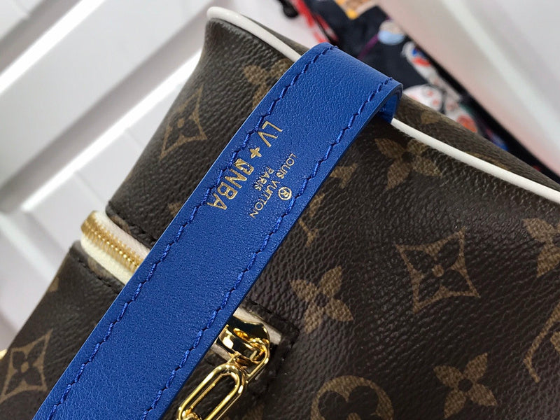 LOV - Luxurious Totes - 2404