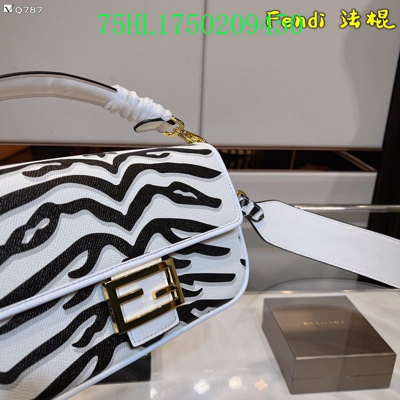 GC - Shoulder - 2692