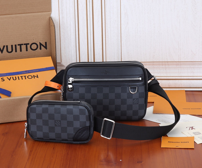 LOV - Luxurious Totes - 1660