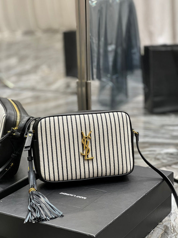 Luxurious Totes - Latest - 8116