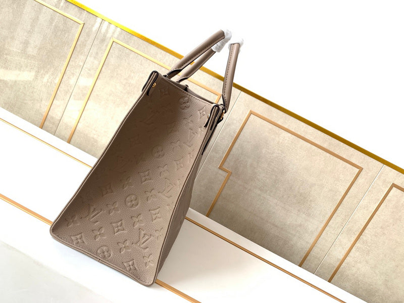 LOV - Luxurious Totes - 2197