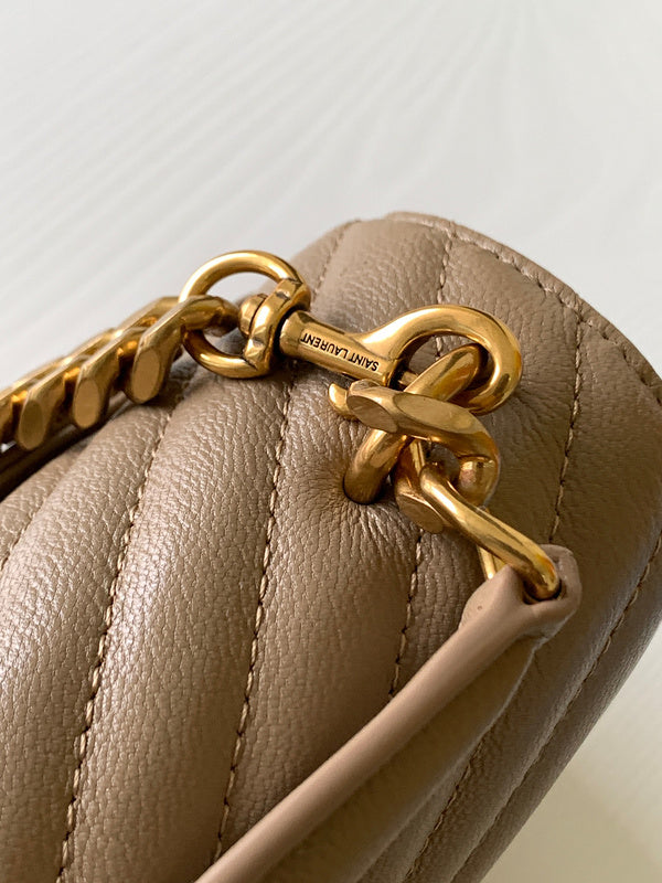 Luxurious Totes - Latest - 8192
