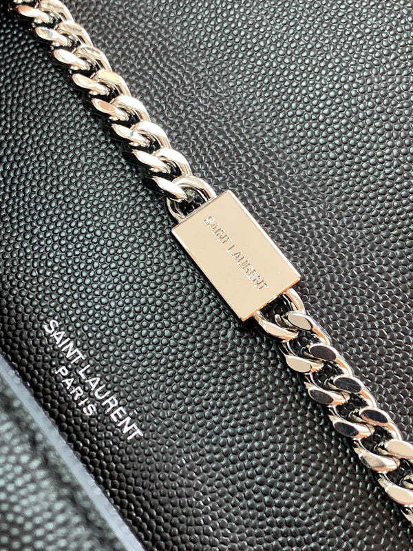 Luxurious Totes - Latest - 8602