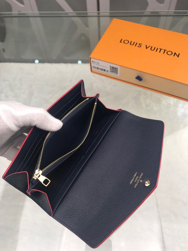 LOV - Luxurious Totes - 2158