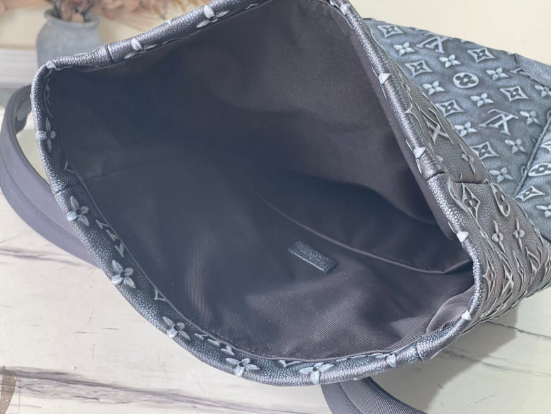 LOV - Luxurious Totes - 948