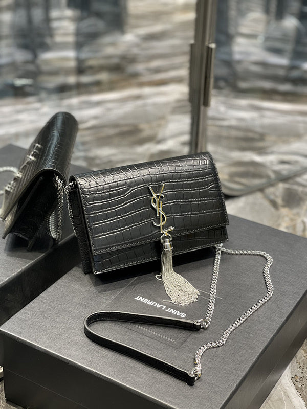 Luxurious Totes - Latest - 8805
