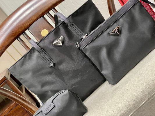 Luxurious Totes - PDA3 Bags - 093