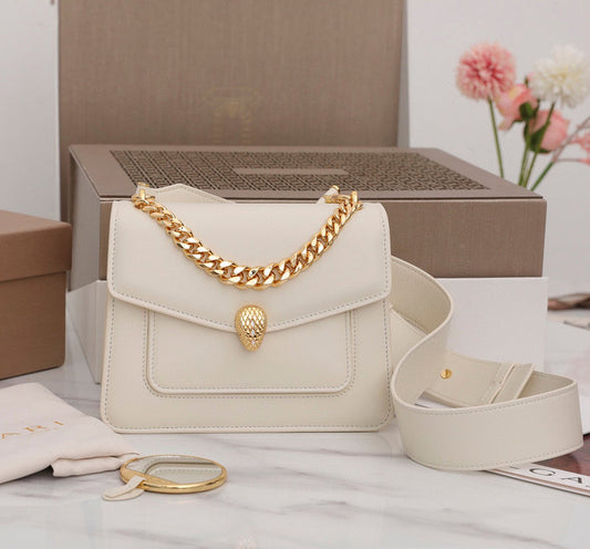 Luxurious-Totes - BVLGA Bags - 311