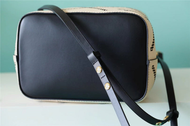 Lux-Totes - LOV Bags - 1026