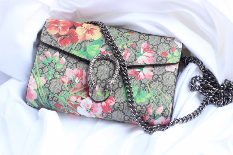 Luxurious Totes - Latest - 4416
