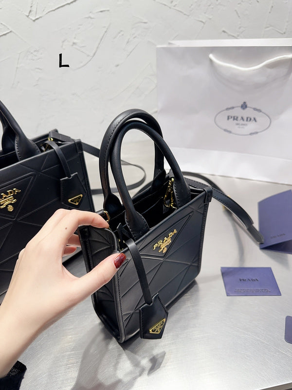 Luxurious Totes - PDA3 Bags - 116