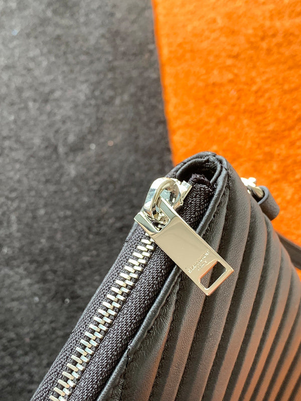 Luxurious Totes - Latest - 8661