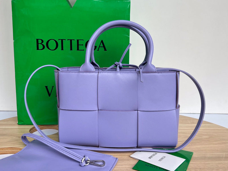 Luxurious-Totes - BV Bags - 1571