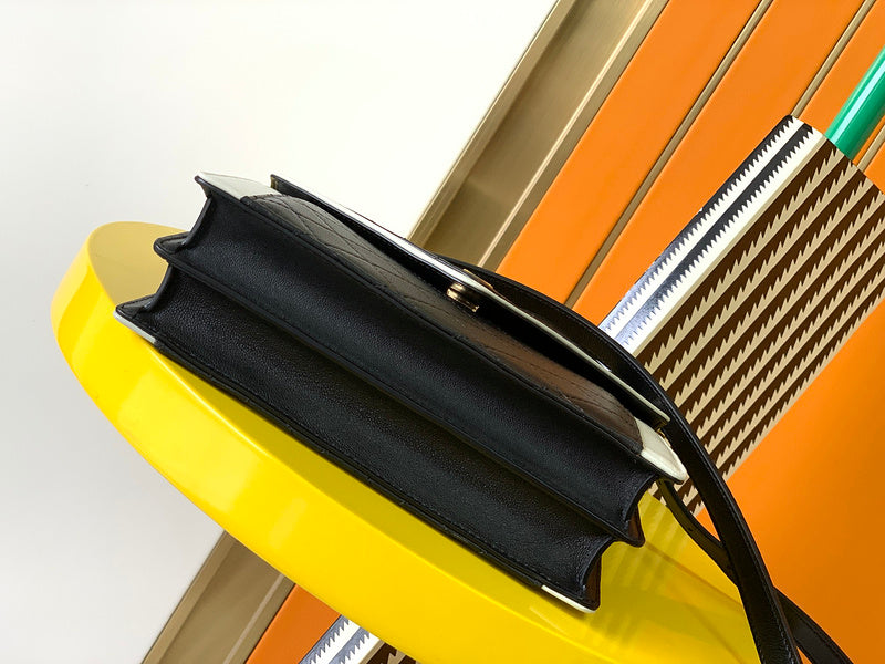 Luxurious Totes - Latest - 8158