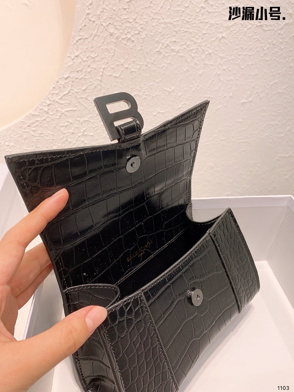 Luxurious Totes - BGA2 Bags - 198