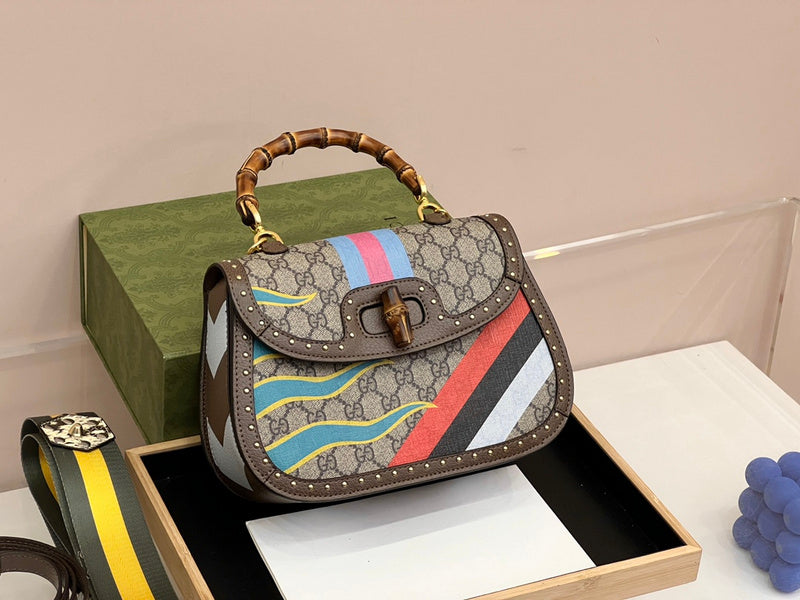 GUI - Luxurious Totes - 1153