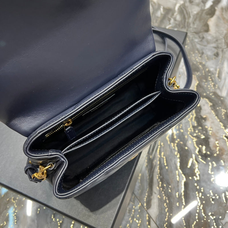 Luxurious Totes - Latest - 8039