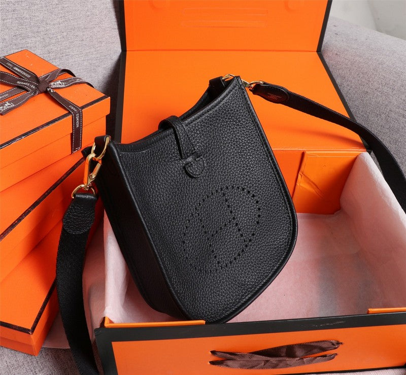 HMS - Luxurious Totes - 072