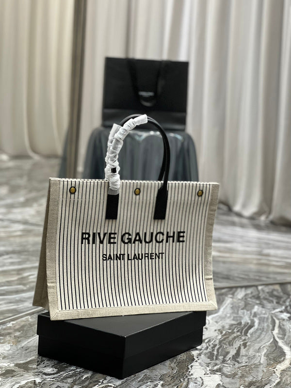 Luxurious Totes - Latest - 8112