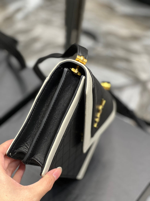 Luxurious Totes - Latest - 8487