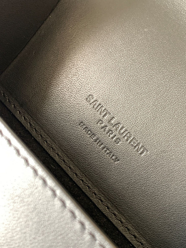 Luxurious Totes - Latest - 8617