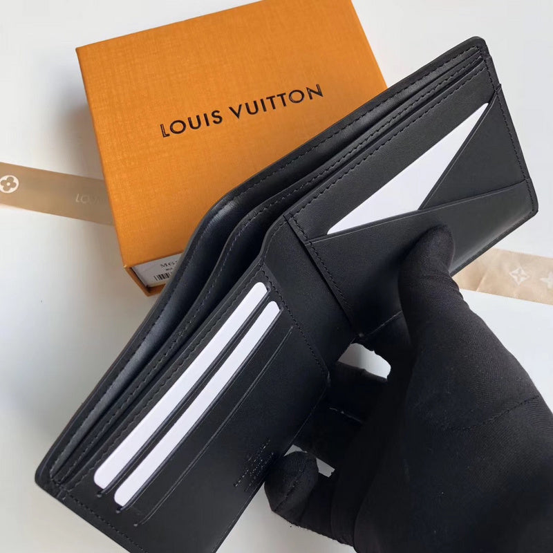 LOV - Luxurious Totes - 2543
