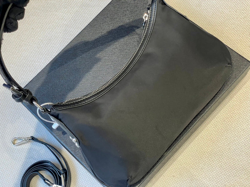 Luxurious Totes - PDA3 Bags - 242