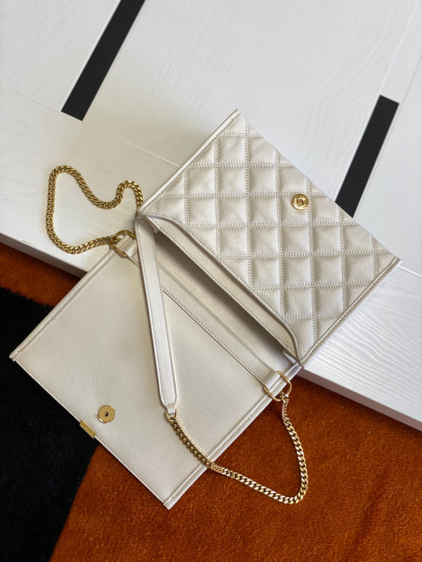 Luxurious Totes - Latest - 8619